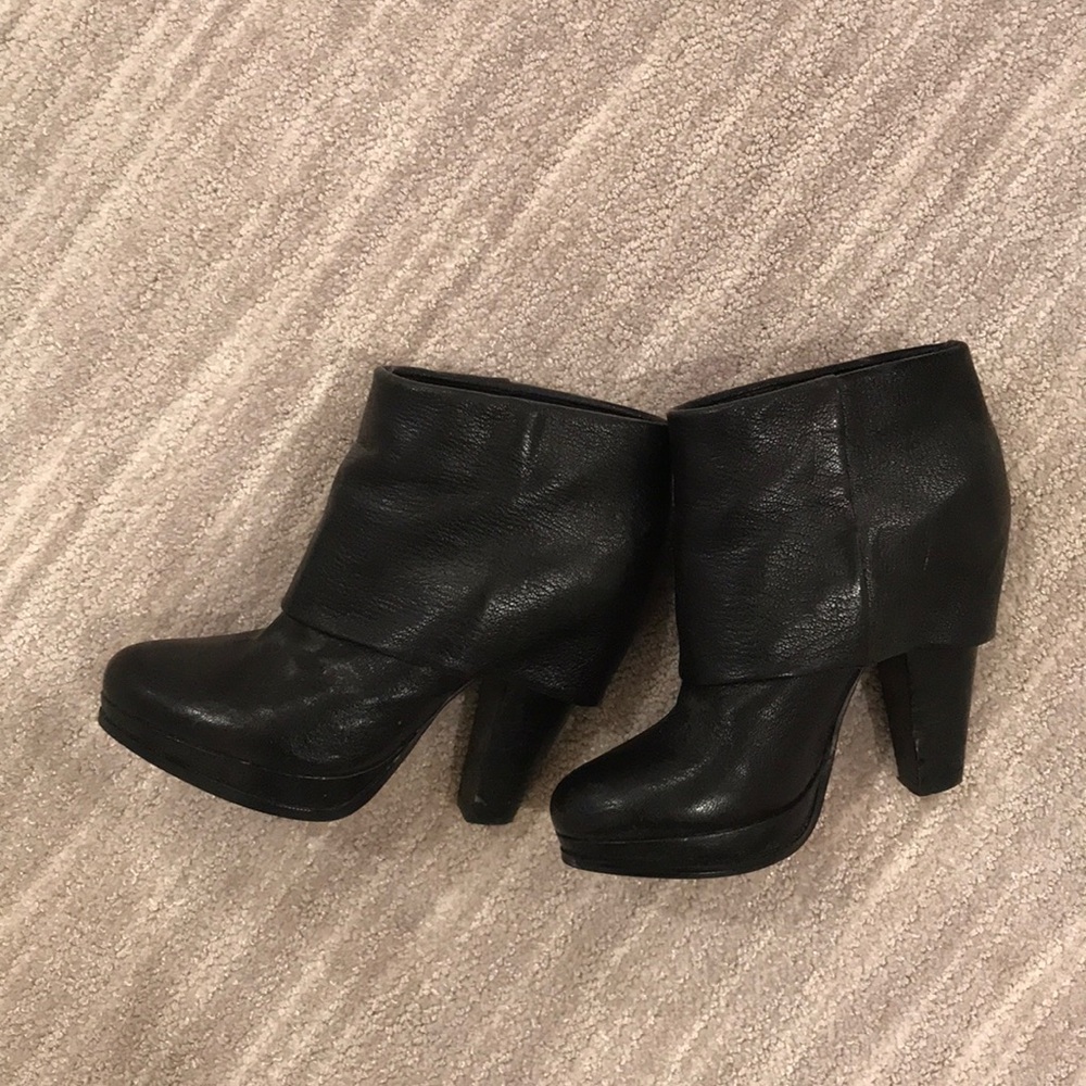 ASH foldover booties
